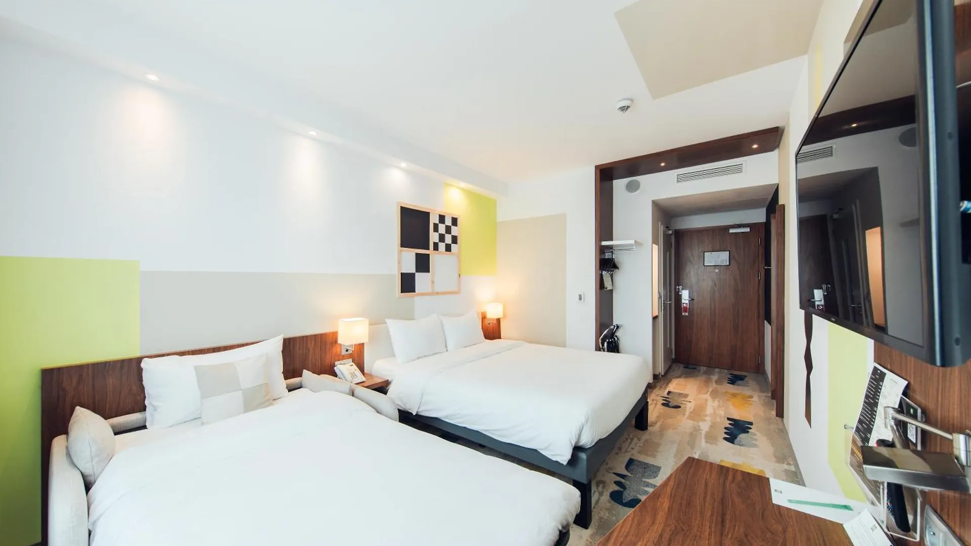 Hotel Ibis Styles Warszawa Airport