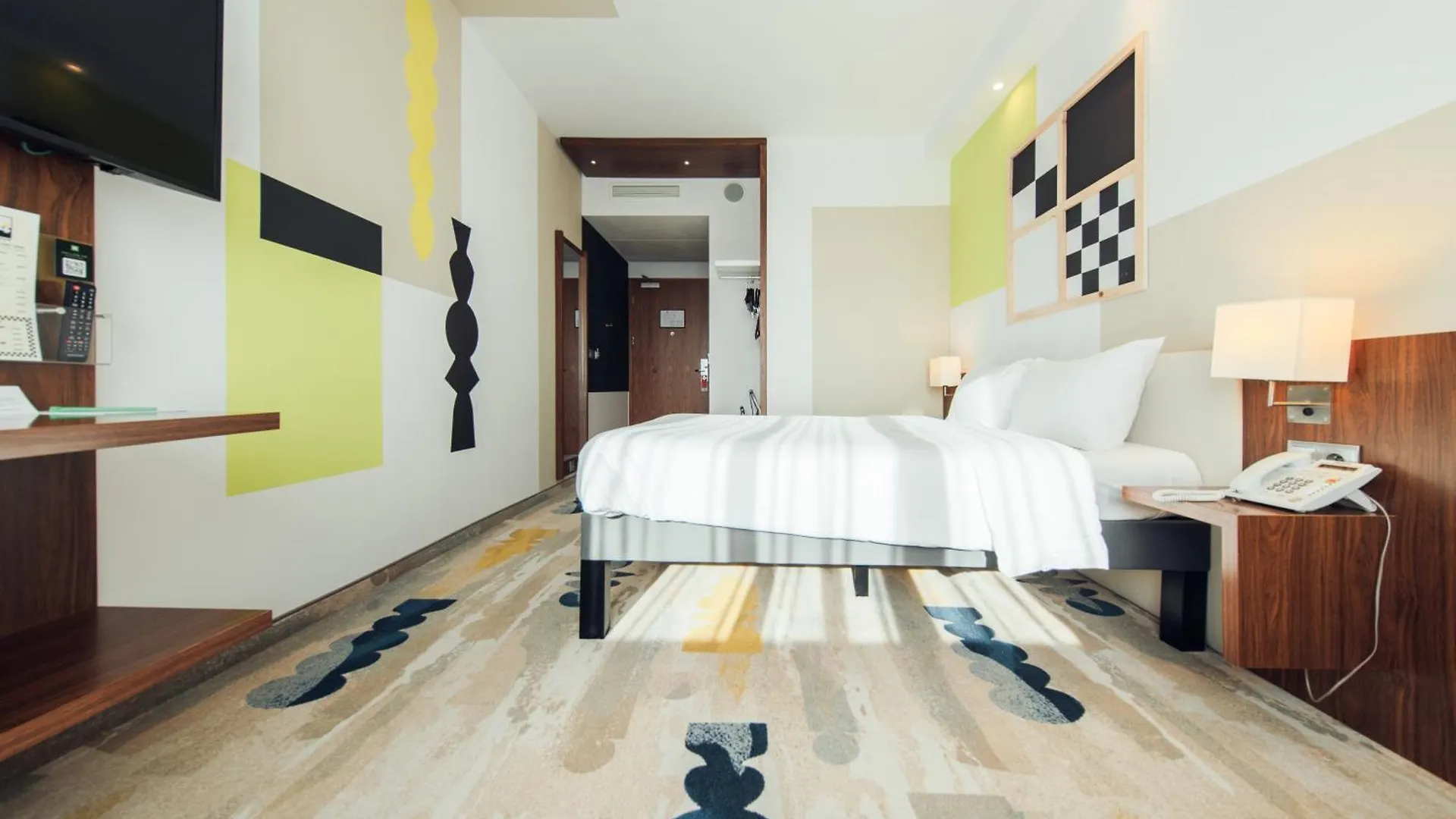 Ibis Styles Warszawa Airport Hotel