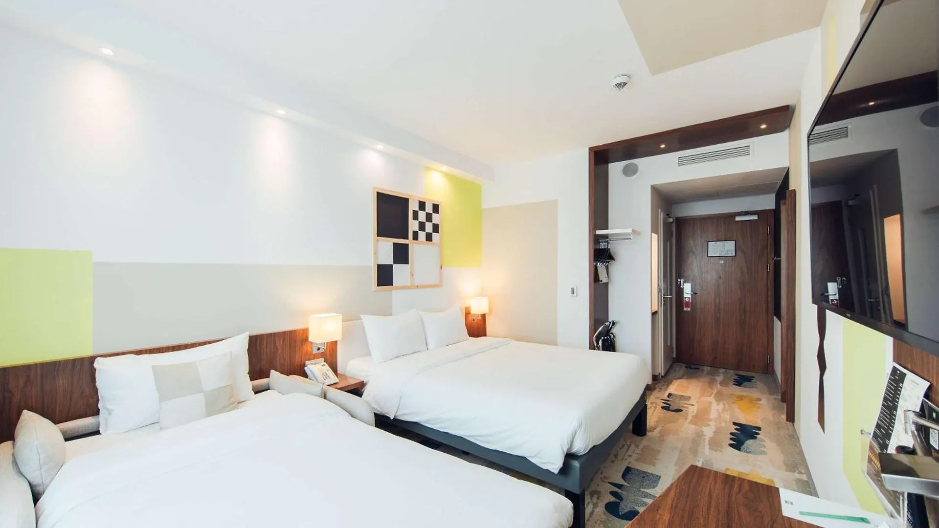 Hotel Ibis Styles Warszawa Airport